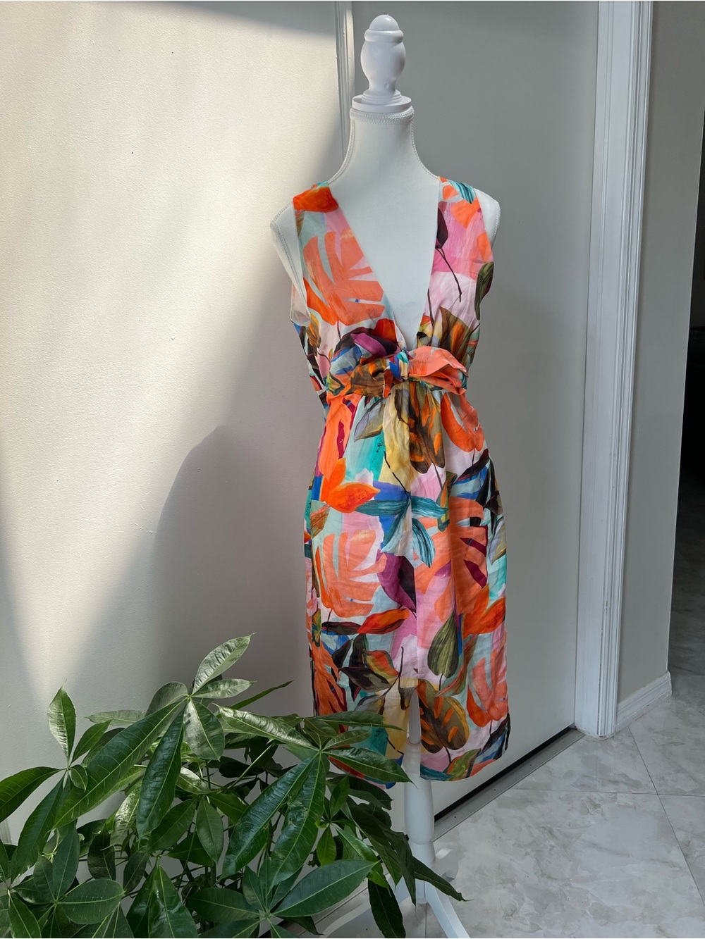 VENUS Tropical V‑Neck Summer Dress – Pool, Beach & Boat Party Ready